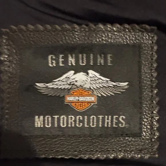 Harley-Davidson Black and Brown Two-Tone Leather Bomber Jacket - Picture 2 of 5